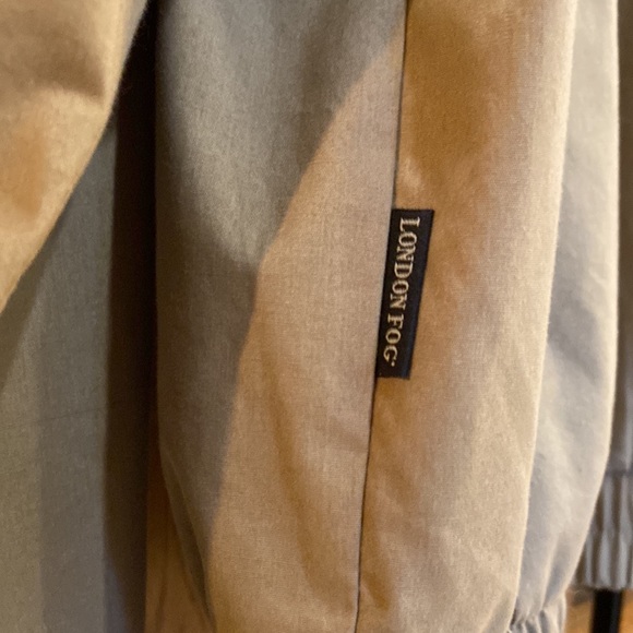 London Fog zip up jacket - Picture 7 of 9